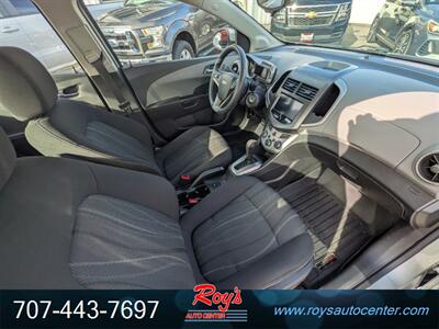 2015 Chevrolet Sonic LT   - Photo 10 - Eureka, CA 95501