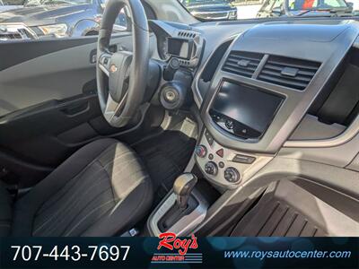 2015 Chevrolet Sonic LT   - Photo 13 - Eureka, CA 95501