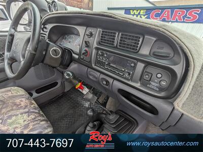 1998 Dodge Ram 2500 ST   - Photo 14 - Eureka, CA 95501