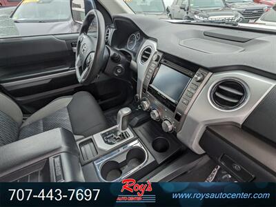 2017 Toyota Tundra SR5  4WD - Photo 9 - Eureka, CA 95501