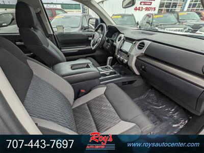 2017 Toyota Tundra SR5  4WD - Photo 8 - Eureka, CA 95501