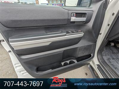 2017 Toyota Tundra SR5  4WD - Photo 28 - Eureka, CA 95501