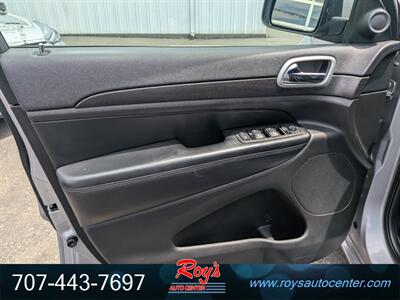 2018 Jeep Grand Cherokee Altitude  4WD - Photo 19 - Eureka, CA 95501