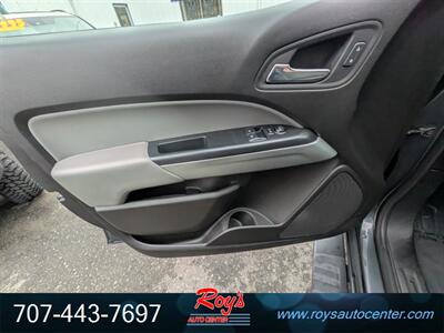 2017 Chevrolet Colorado LT 4WD - Photo 25 - Eureka, CA 95501