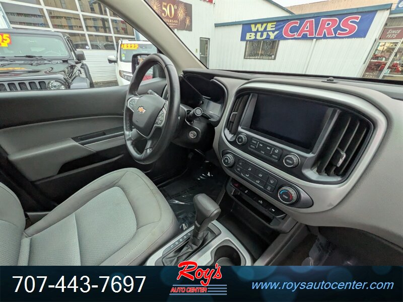 2017 Chevrolet Colorado LT 4WD - Photo 13 - Eureka, CA 95501