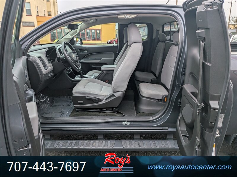 2017 Chevrolet Colorado LT 4WD - Photo 19 - Eureka, CA 95501