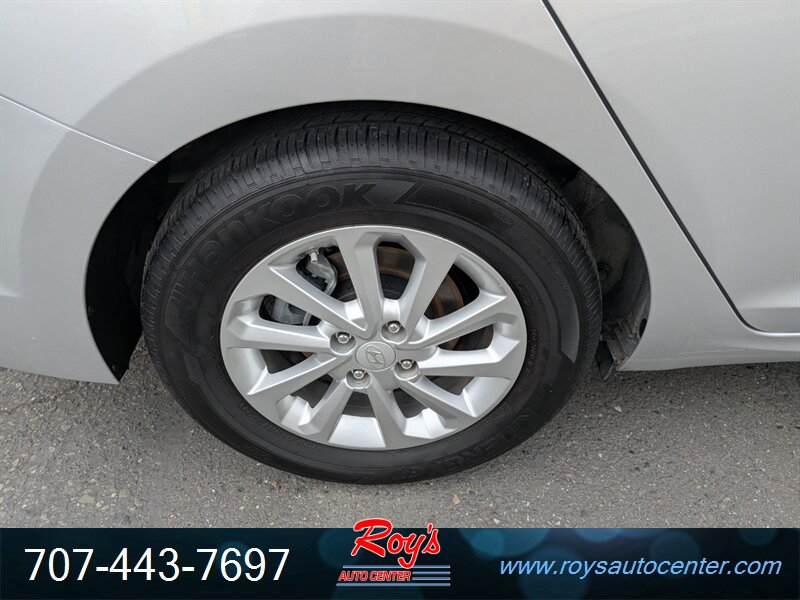 2020 Hyundai Accent SEL - Photo 9 - Eureka, CA 95501