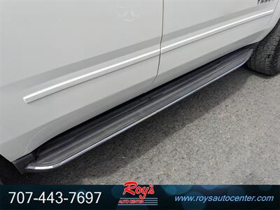 2017 Chevrolet Tahoe Premier  4WD - Photo 11 - Eureka, CA 95501