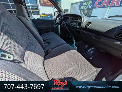 2000 Dodge Ram 2500 SLT  4WD - Photo 12 - Eureka, CA 95501