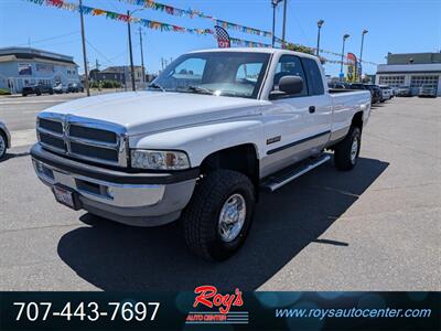 2000 Dodge Ram 2500 SLT  4WD - Photo 3 - Eureka, CA 95501