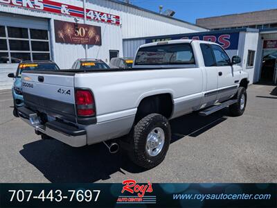 2000 Dodge Ram 2500 SLT  4WD - Photo 8 - Eureka, CA 95501