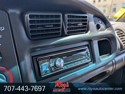 2000 Dodge Ram 2500 SLT  4WD - Photo 25 - Eureka, CA 95501