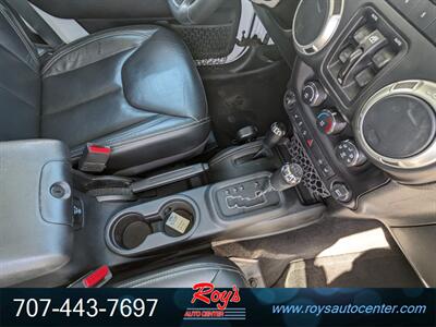 2016 Jeep Wrangler Unlimited Rubicon  4WD - Photo 13 - Eureka, CA 95501