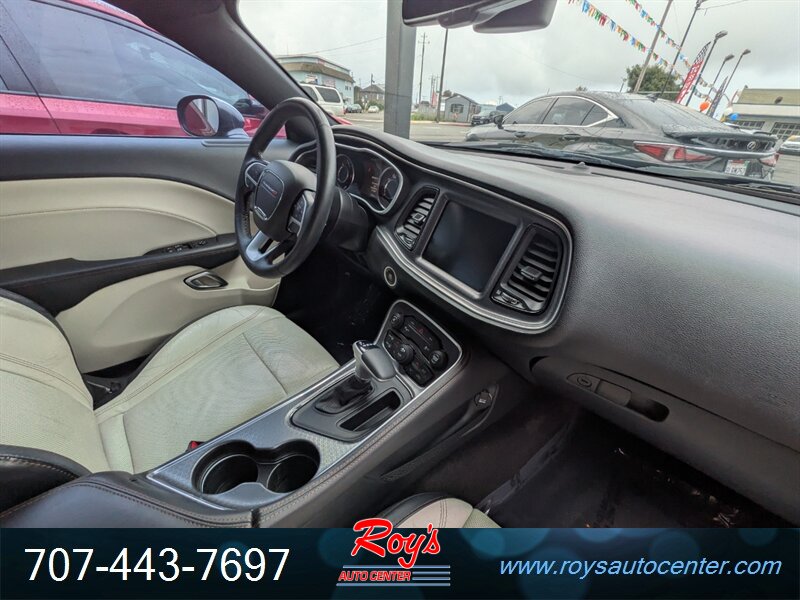 2016 Dodge Challenger R/T Plus - Photo 9 - Eureka, CA 95501