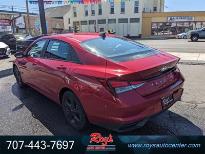 2021 Hyundai ELANTRA SEL   - Photo 6 - Eureka, CA 95501