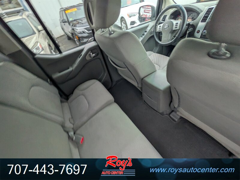 2019 Nissan Frontier SV 4WD - Photo 17 - Eureka, CA 95501