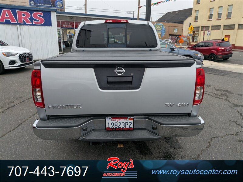 2019 Nissan Frontier SV 4WD - Photo 7 - Eureka, CA 95501