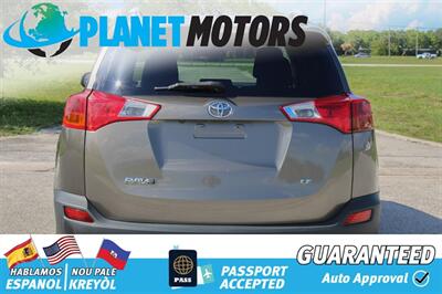 2015 Toyota RAV4 LE   - Photo 9 - West Palm Beach, FL 33415