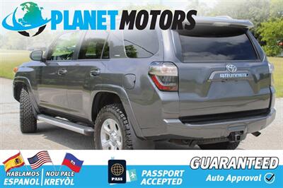 2015 Toyota 4Runner SR5   - Photo 7 - West Palm Beach, FL 33415