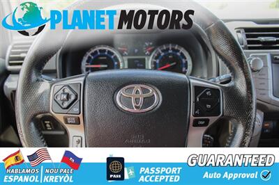 2015 Toyota 4Runner SR5   - Photo 23 - West Palm Beach, FL 33415