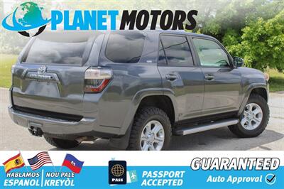 2015 Toyota 4Runner SR5   - Photo 11 - West Palm Beach, FL 33415