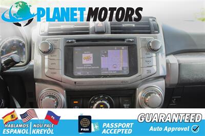 2015 Toyota 4Runner SR5   - Photo 25 - West Palm Beach, FL 33415