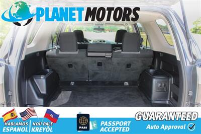 2015 Toyota 4Runner SR5   - Photo 22 - West Palm Beach, FL 33415
