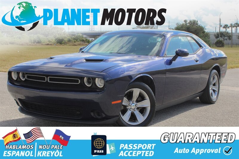 2016 Dodge Challenger SXT  