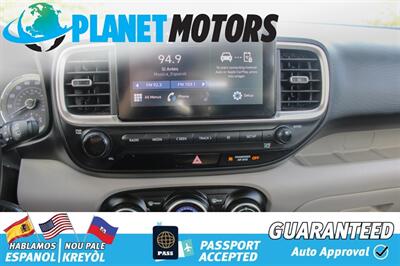 2021 Hyundai VENUE SEL   - Photo 14 - West Palm Beach, FL 33415