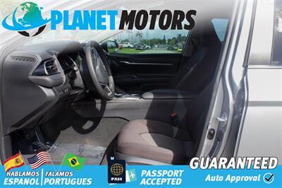 2021 Toyota Camry LE   - Photo 9 - West Palm Beach, FL 33415