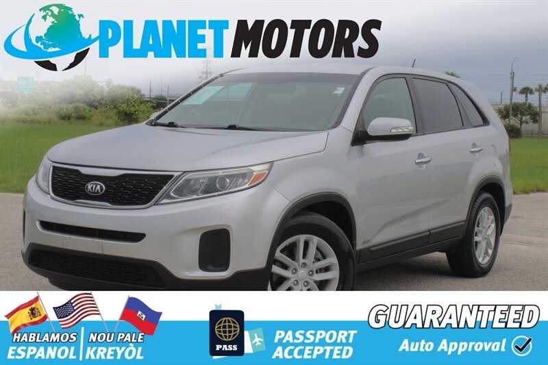2015 Kia Sorento LX  