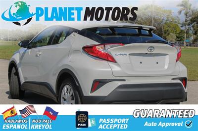 2021 Toyota C-HR LE   - Photo 3 - West Palm Beach, FL 33415