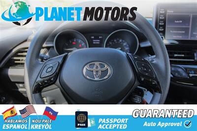 2021 Toyota C-HR LE   - Photo 12 - West Palm Beach, FL 33415