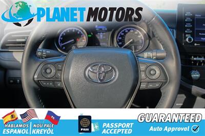 2021 Toyota Camry SE   - Photo 12 - West Palm Beach, FL 33415