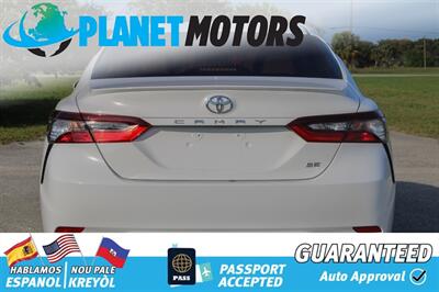 2021 Toyota Camry SE   - Photo 4 - West Palm Beach, FL 33415