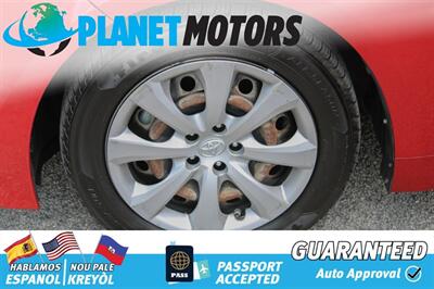 2021 Toyota Corolla LE   - Photo 31 - West Palm Beach, FL 33415