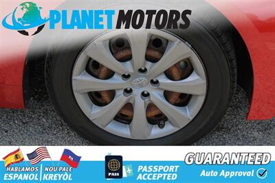 2021 Toyota Corolla LE   - Photo 32 - West Palm Beach, FL 33415