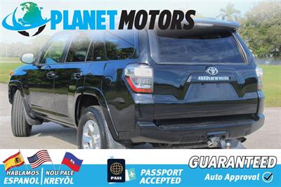 2017 Toyota 4Runner SR5   - Photo 3 - West Palm Beach, FL 33415