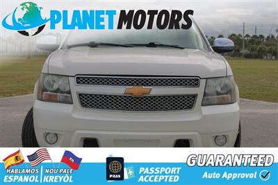 2009 Chevrolet Suburban LTZ   - Photo 8 - West Palm Beach, FL 33415