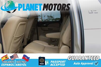 2009 Chevrolet Suburban LTZ   - Photo 10 - West Palm Beach, FL 33415