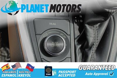 2020 Toyota RAV4 Hybrid XLE   - Photo 29 - West Palm Beach, FL 33415