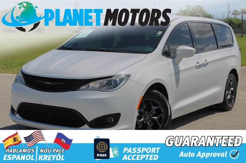 2019 Chrysler Pacifica Touring Plus  