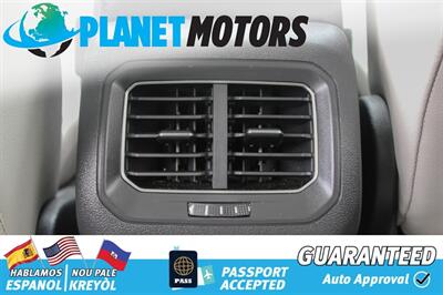 2018 Volkswagen Tiguan 2.0T SE   - Photo 17 - West Palm Beach, FL 33415