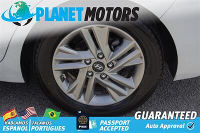 2020 Hyundai ELANTRA SEL   - Photo 16 - West Palm Beach, FL 33415