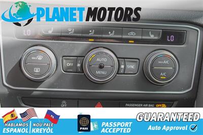 2021 Volkswagen Atlas Cross Sport V6 SE R-Line   - Photo 28 - West Palm Beach, FL 33415