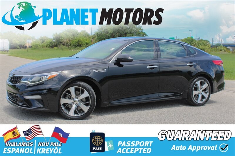 2019 Kia Optima S  