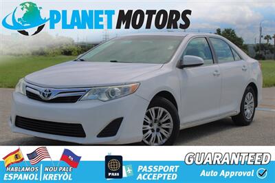2014 Toyota Camry LE Sedan