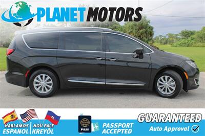 2019 Chrysler Pacifica Touring L   - Photo 6 - West Palm Beach, FL 33415