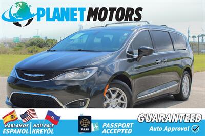 2020 Chrysler Pacifica Touring L   - Photo 1 - West Palm Beach, FL 33415