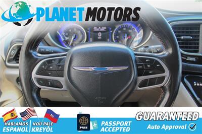 2020 Chrysler Pacifica Touring L   - Photo 14 - West Palm Beach, FL 33415